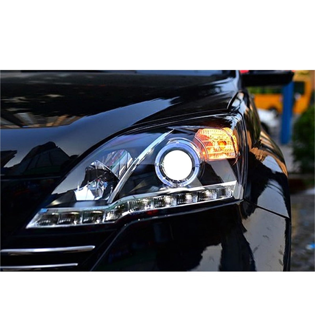 1 Pair Headlights with DRL K97750