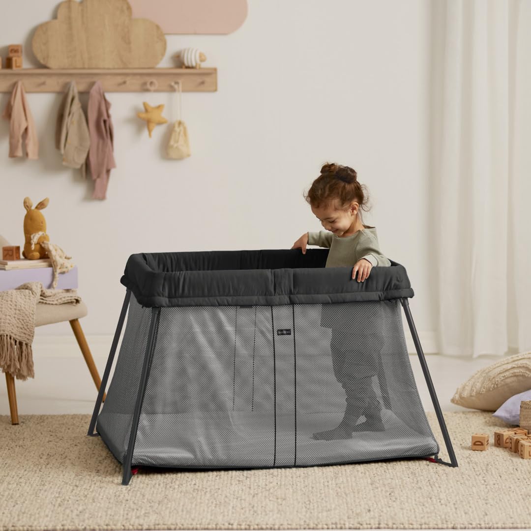 Travel Crib with Fitted Sheet E156
