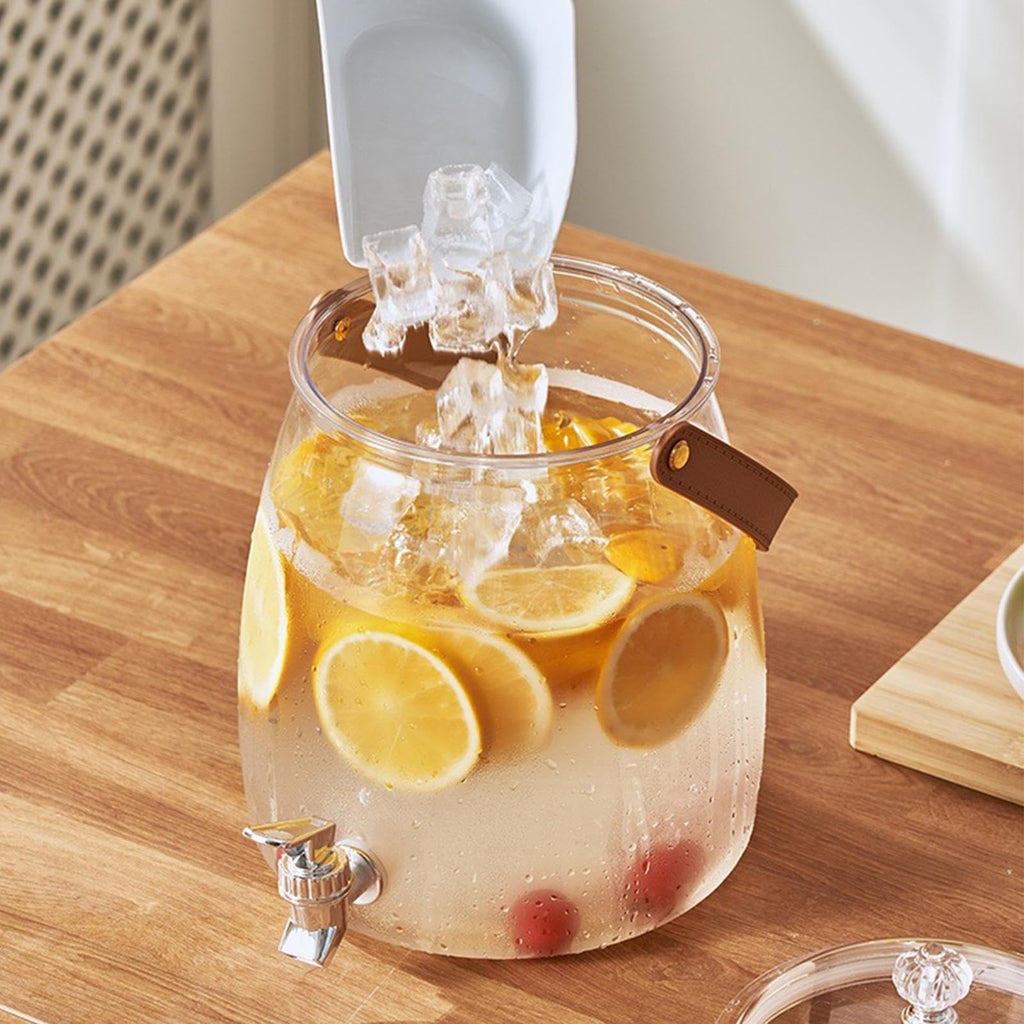 Food Grade Large Capacity Water Container with Spigot Q28246