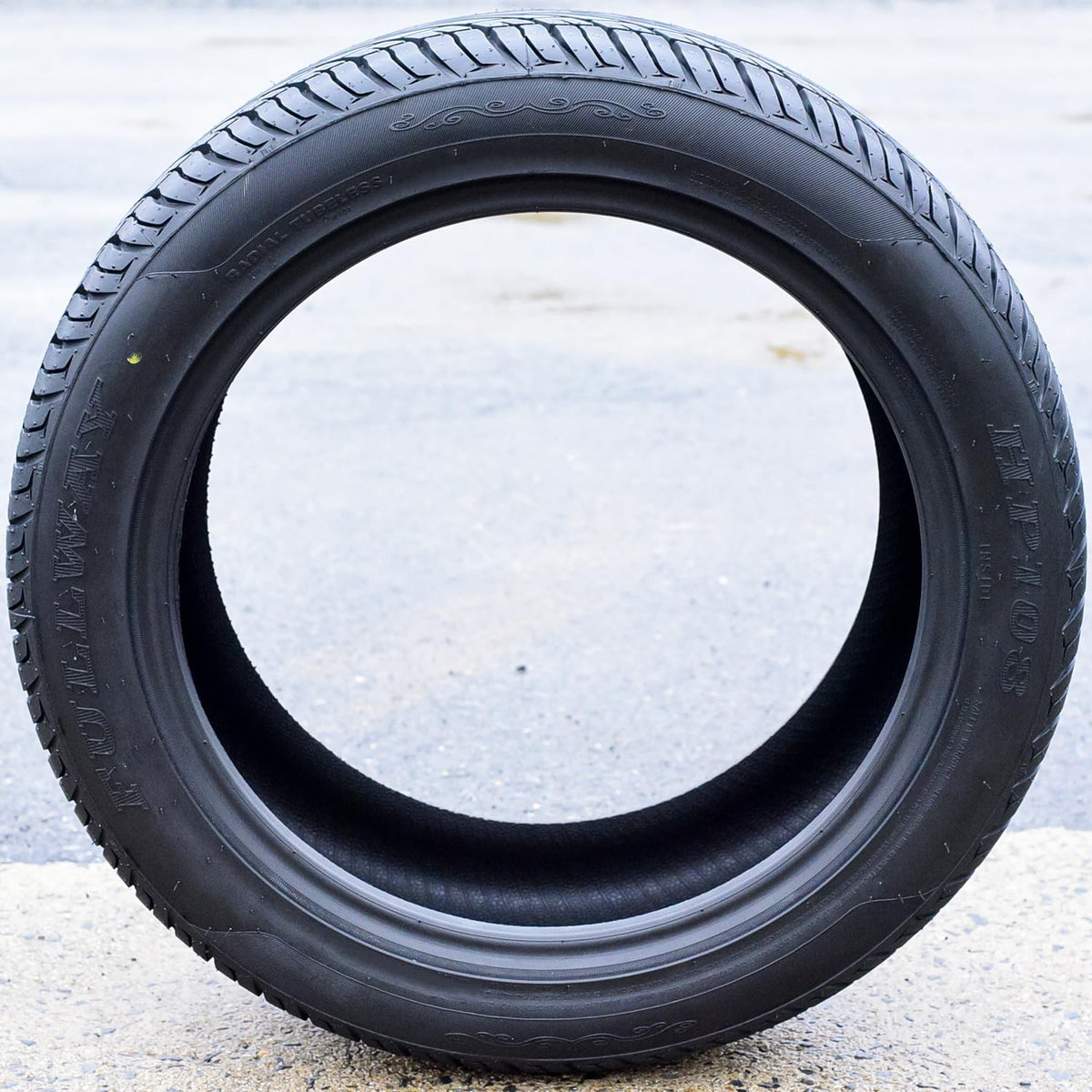 4 All Season 18 inch Tires U705